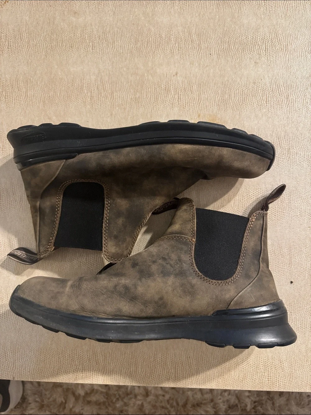 Blundstone Men's Chukka Boots in Dark Brown Leather